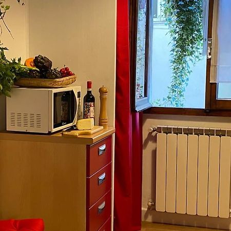 San Lorenzo Apartment In Red Florens Exteriör bild