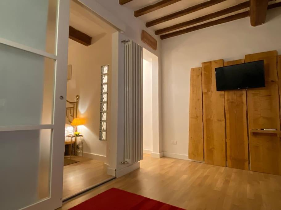 San Lorenzo Apartment In Red Florens Exteriör bild