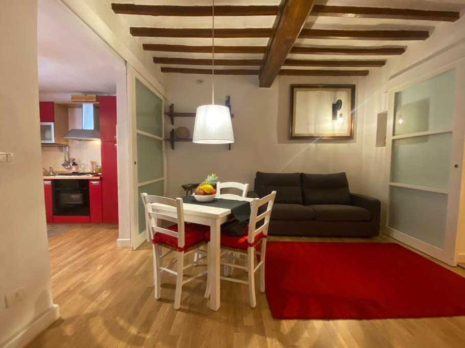 San Lorenzo Apartment In Red Florens Exteriör bild
